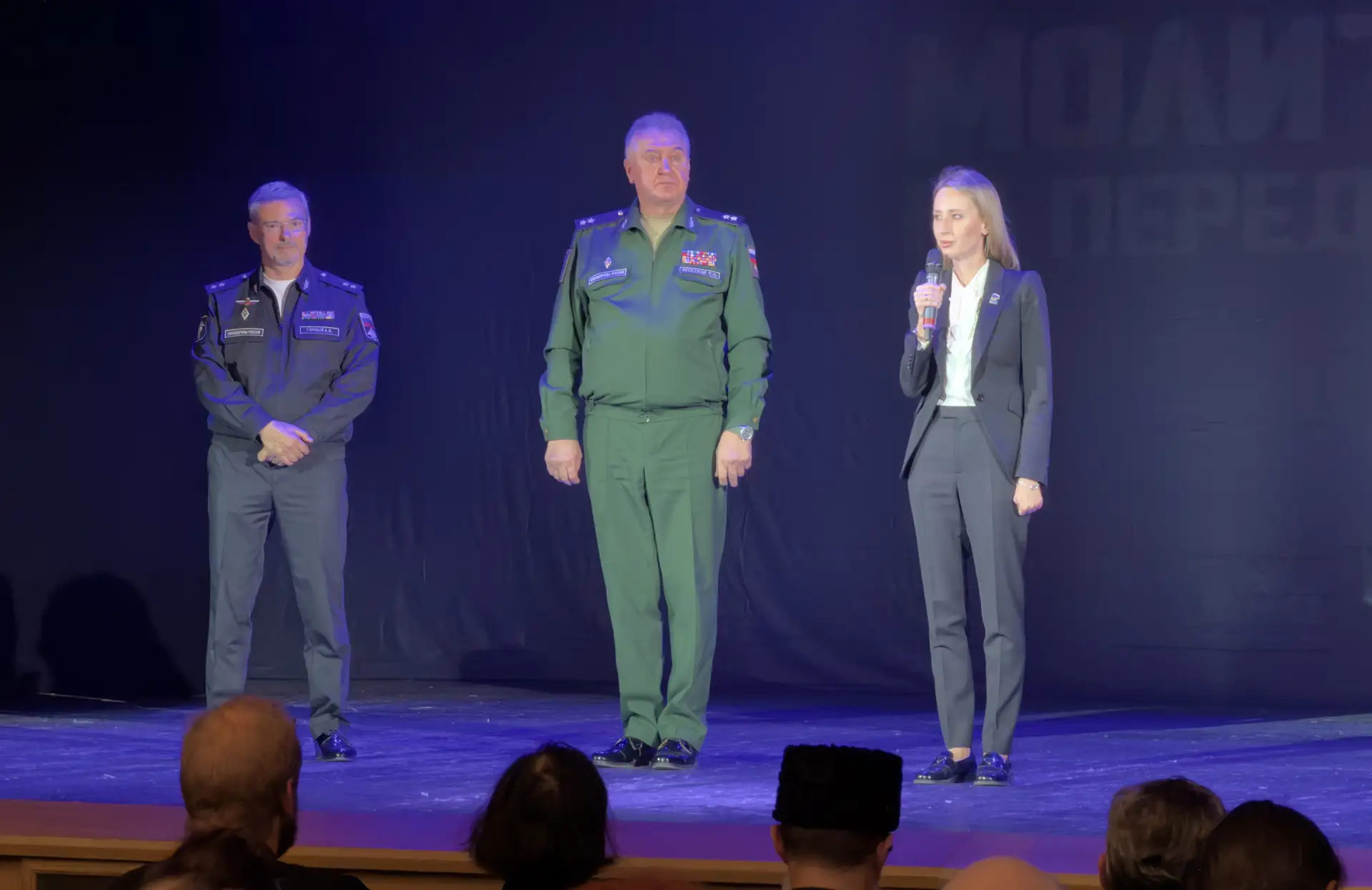 В Театре Российской Армии побывала на премьере документального фильма «Молитва на перед...