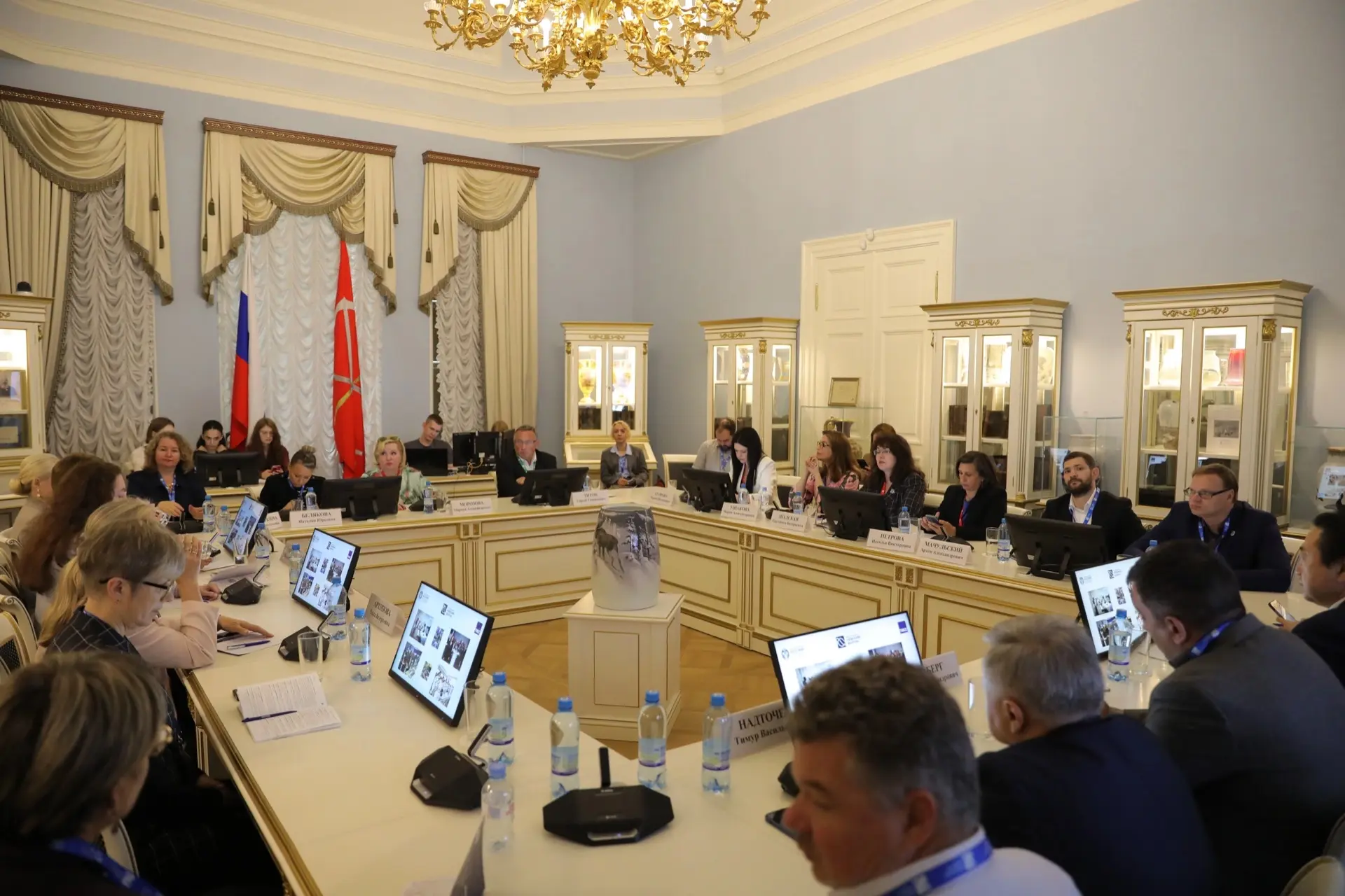 💼 Преподаватель ГУАП выступил с докладом на X Международном Невском форуме

Кирилл Дмитриевич Сереб