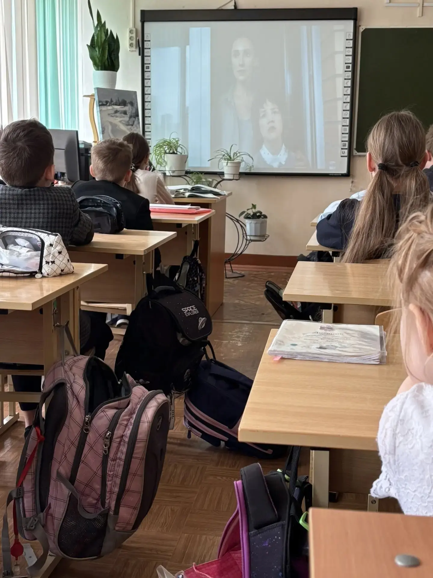 В нашей гимназии прошли киноуроки для учеников 3 и 4 классов, которые вызвали у детей живой эмоциона