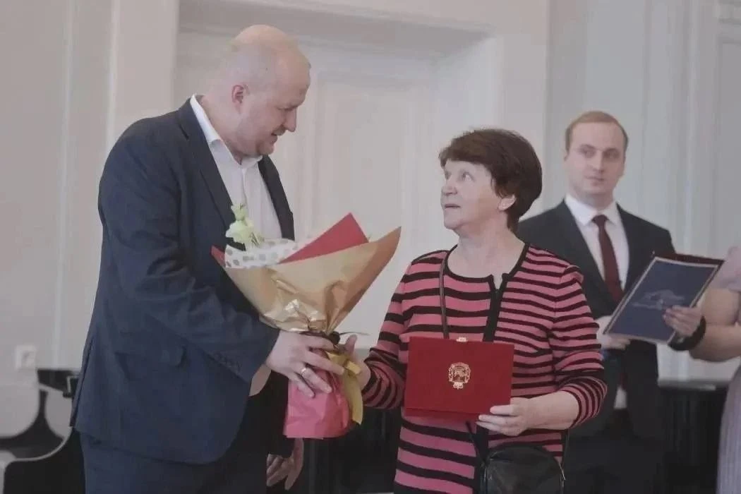🤝 Спикер Заксобрания поздравил псковичей с Днём пожилого человека