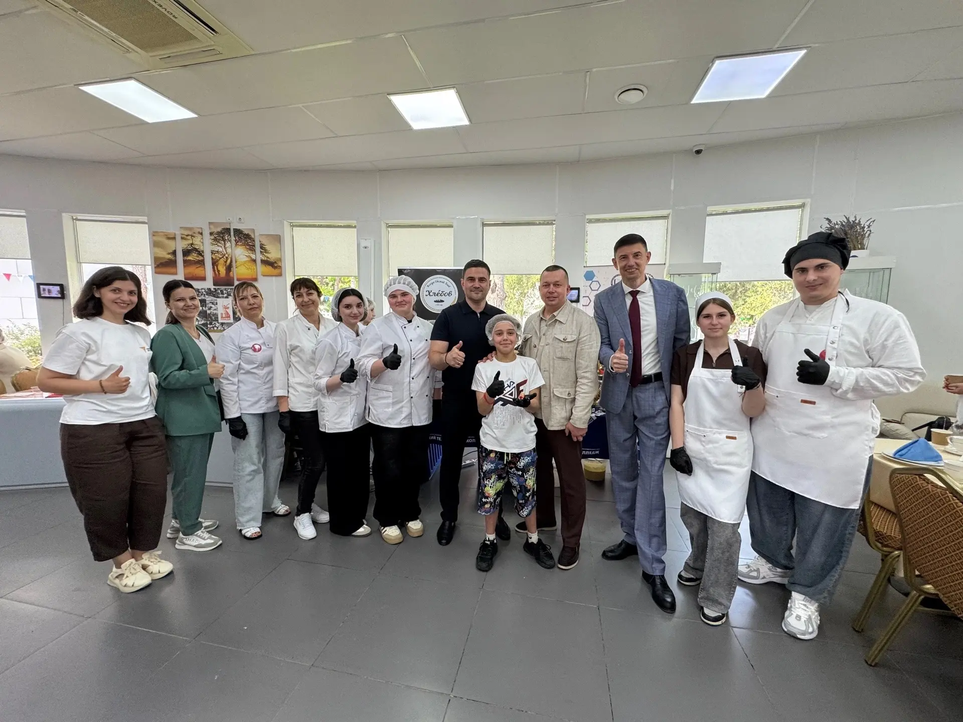 🍪 Крымский технический колледж в ВДЦ «Смена»!

9 июня команда проекта «Школа юного пекаря» посетила