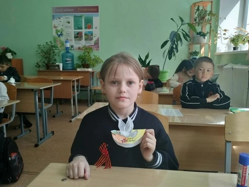 🎉 Тепло сердец — в каждой открытке!