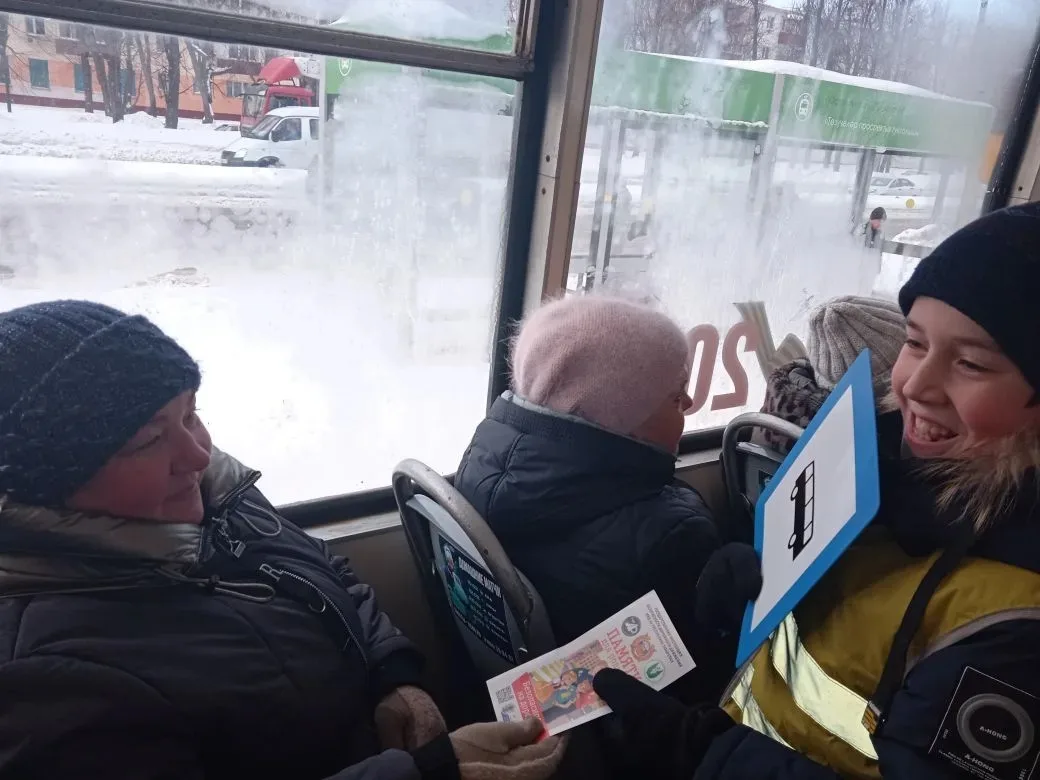 🚦 ЮИД в деле: как мы стали «трамвайными» инспекторами! 🚊

Наш отряд юных инспекторов движения выше