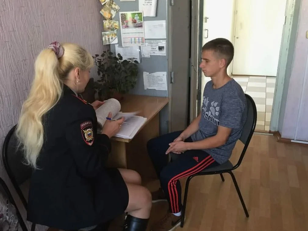 18-летний ростовчанин потерял больше 500 тысяч рублей в поисках подработки — мошенники ...