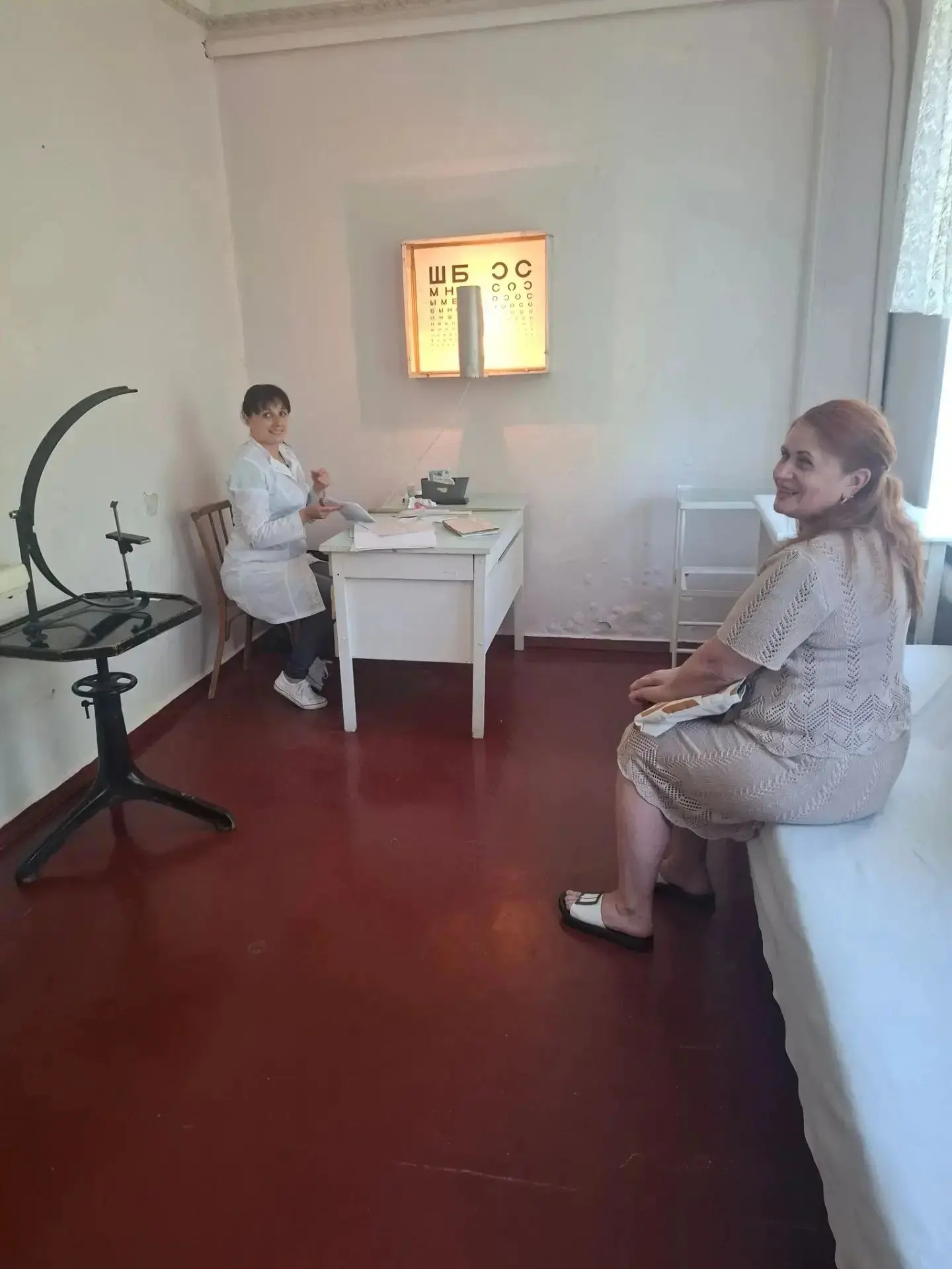 Сегодня в г. Петровское проведен прием выездной бригадой медицинских работников г. Красный Луч.

Осм