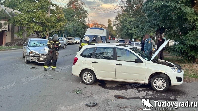 Два человека получили травмы в ДТП на улице Буденновской в Новочеркасске