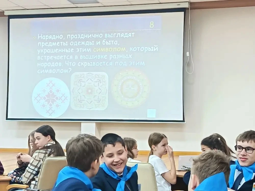 9 апреля наша команда «Прометей» (6Б класс, 1 корпус, классный руководитель — Земскова В. В.) окунул
