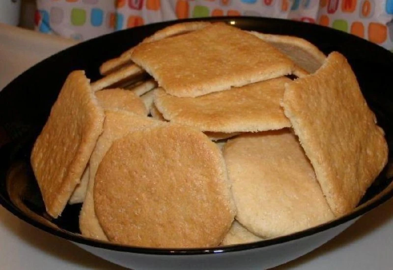 🍪 Печенье постное на рассоле

Ингредиенты

• Рассол — 16 ст. л.
• Растительное масло — 16 ст. л.
• 