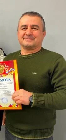 Сегодня день рождение у нашего коллеги, тренера-преподавателя по вольной борьбе Джалиев...