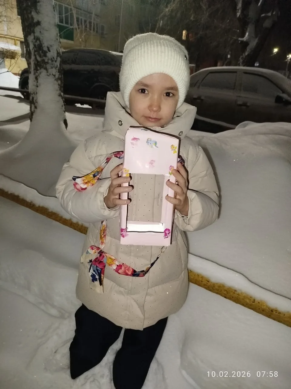 🎉 Операция "Кормушка" в 1 "В" классе прошла на УРА! 🎉 Наши юные экологи-первоклассники не только сма