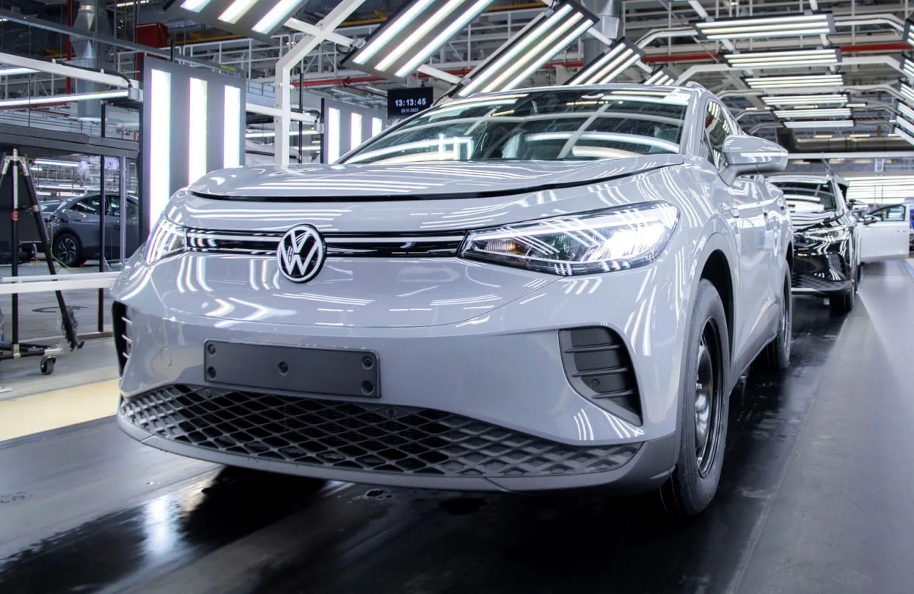 В Соединённых Штатах подан групповой иск к Volkswagen, связанный с неисправностями бата...