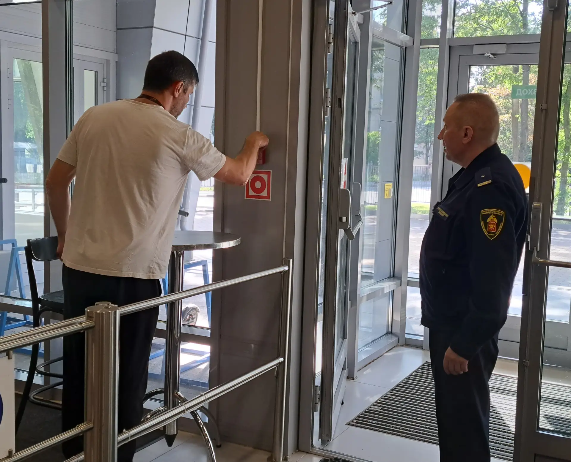 Инструктором ПЧ Государственной противопожарной службы СПб ГКУ «ПСО Невского района» пр...