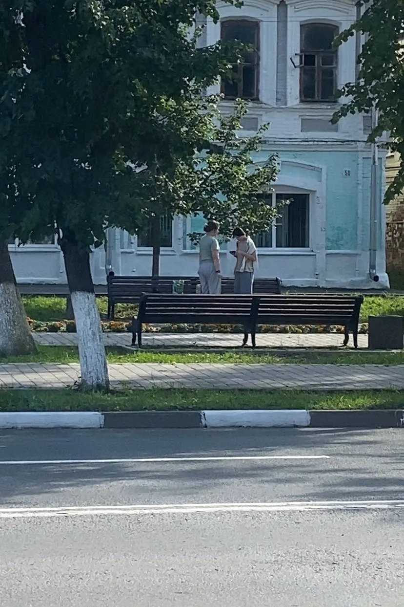 Девчонки, классно танцуете)