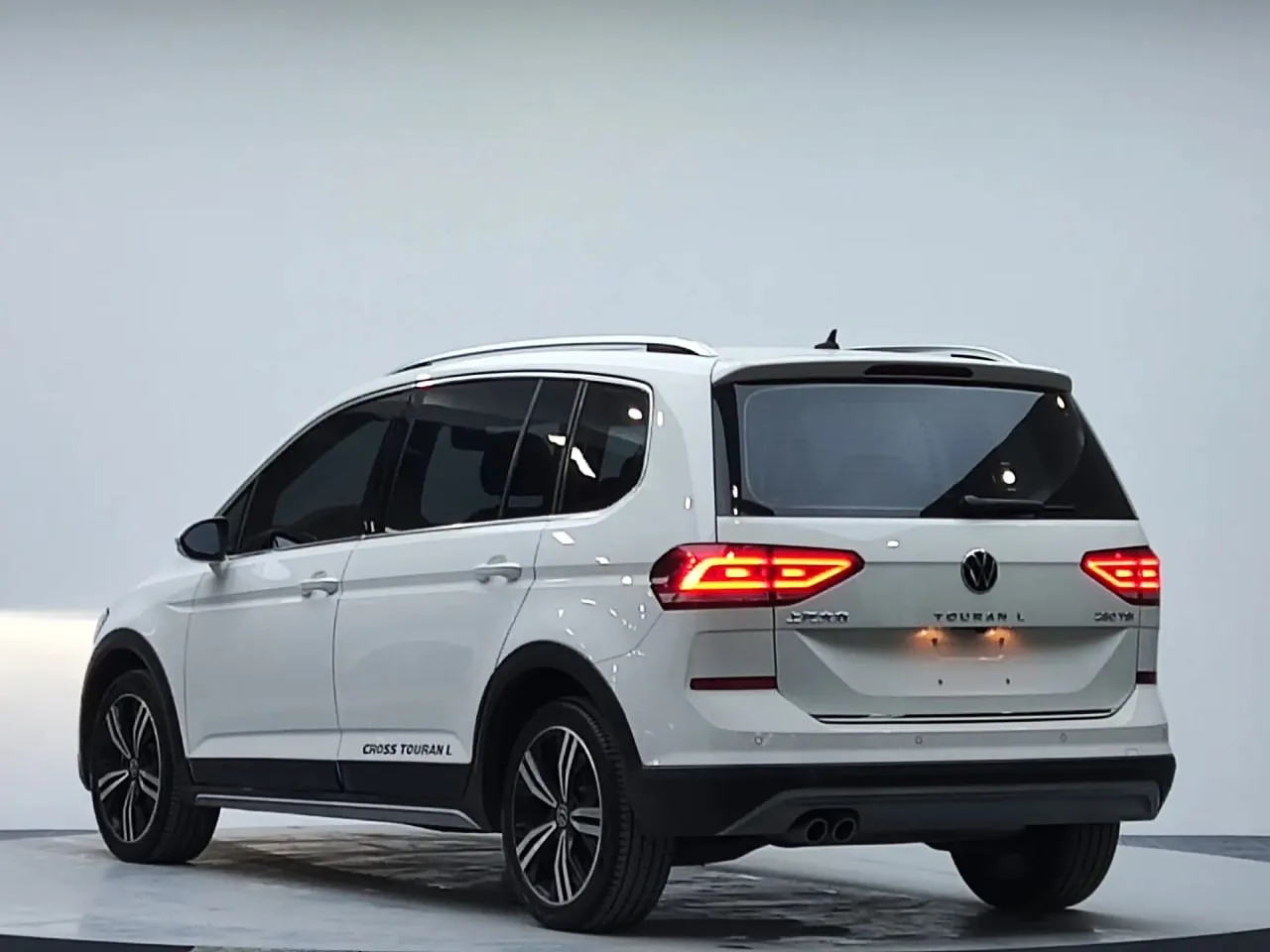 Подобрали 5⃣ отличных вариантов авто для покупки из Китая!  Предлагаем рассмотреть проходные вариант
