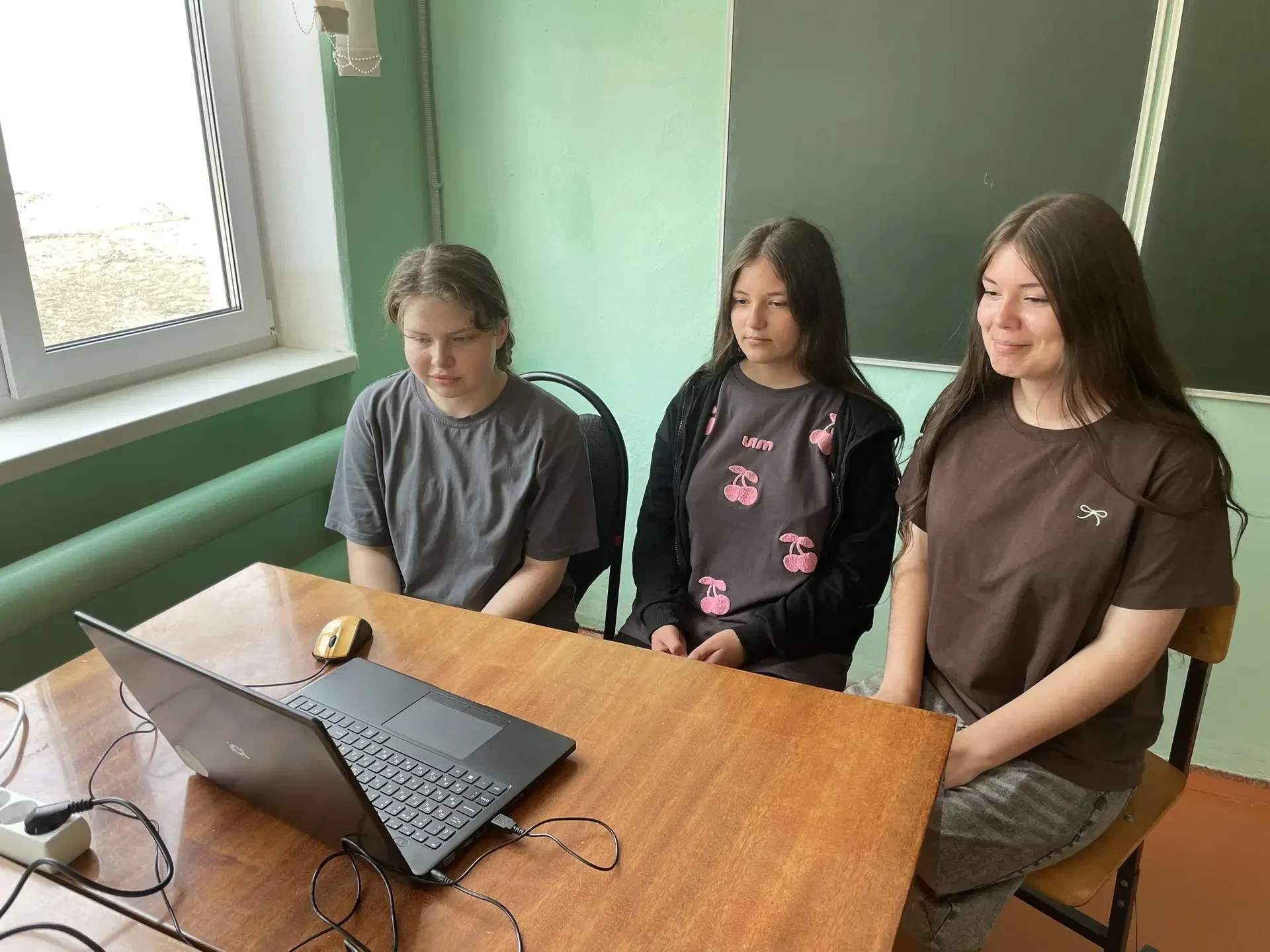 Коллектив, родители и учащиеся  нашей школы приняли участие во всероссийской просветите...