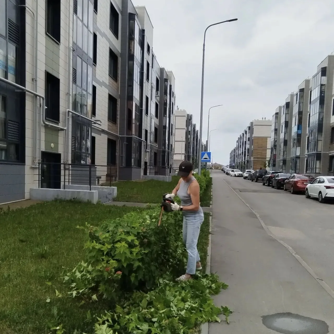 🏡 Работаем для вашего комфорта

Дорогие жители! Каждый день наша команда старается сделать дворы ую