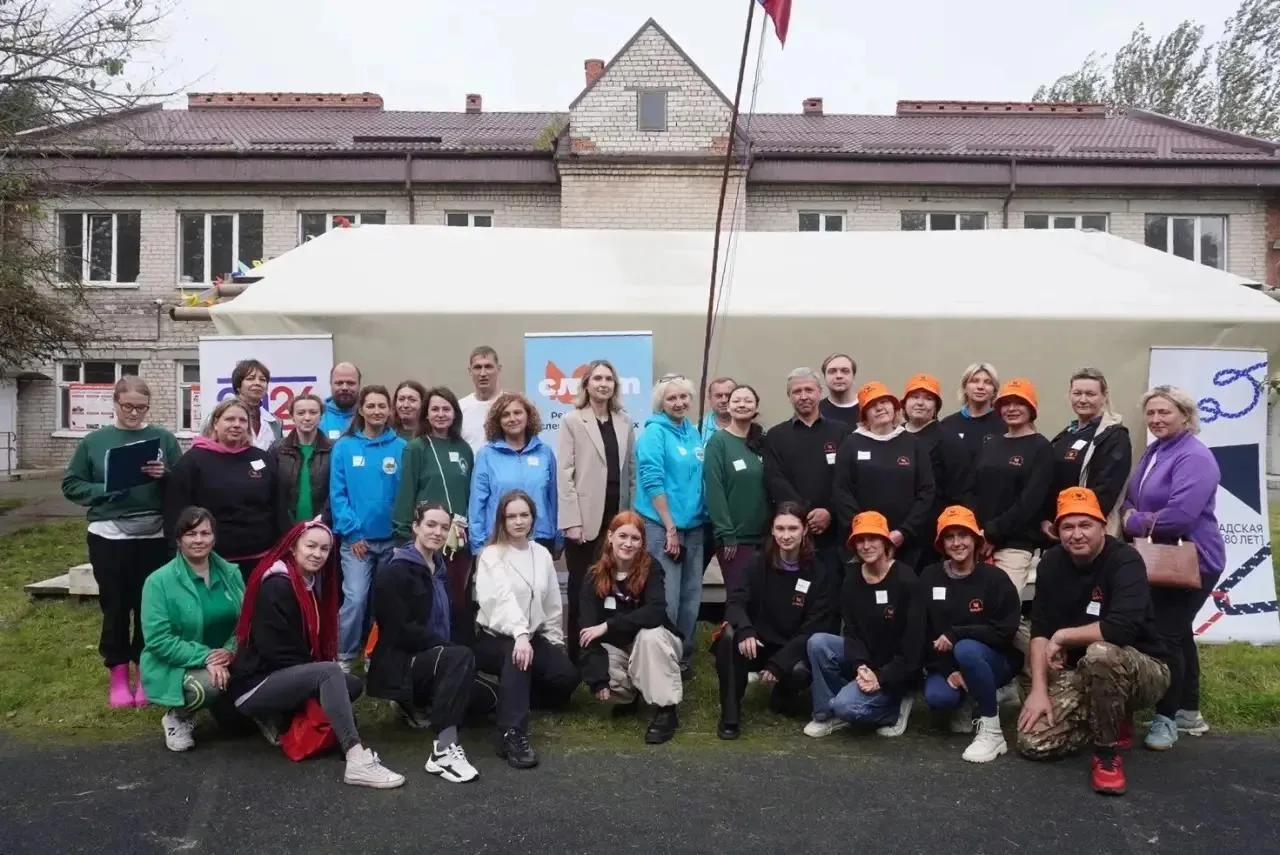 На Куршской косе стартовал региональный слёт палаточных лагерей 🏕️