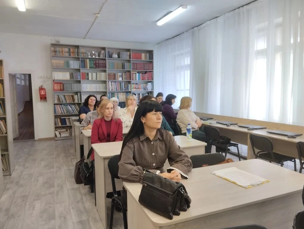 30 марта на базе МБОУ «СОШ №10» прошел городской семинар, посвящённом вопросам социокультурной и обр