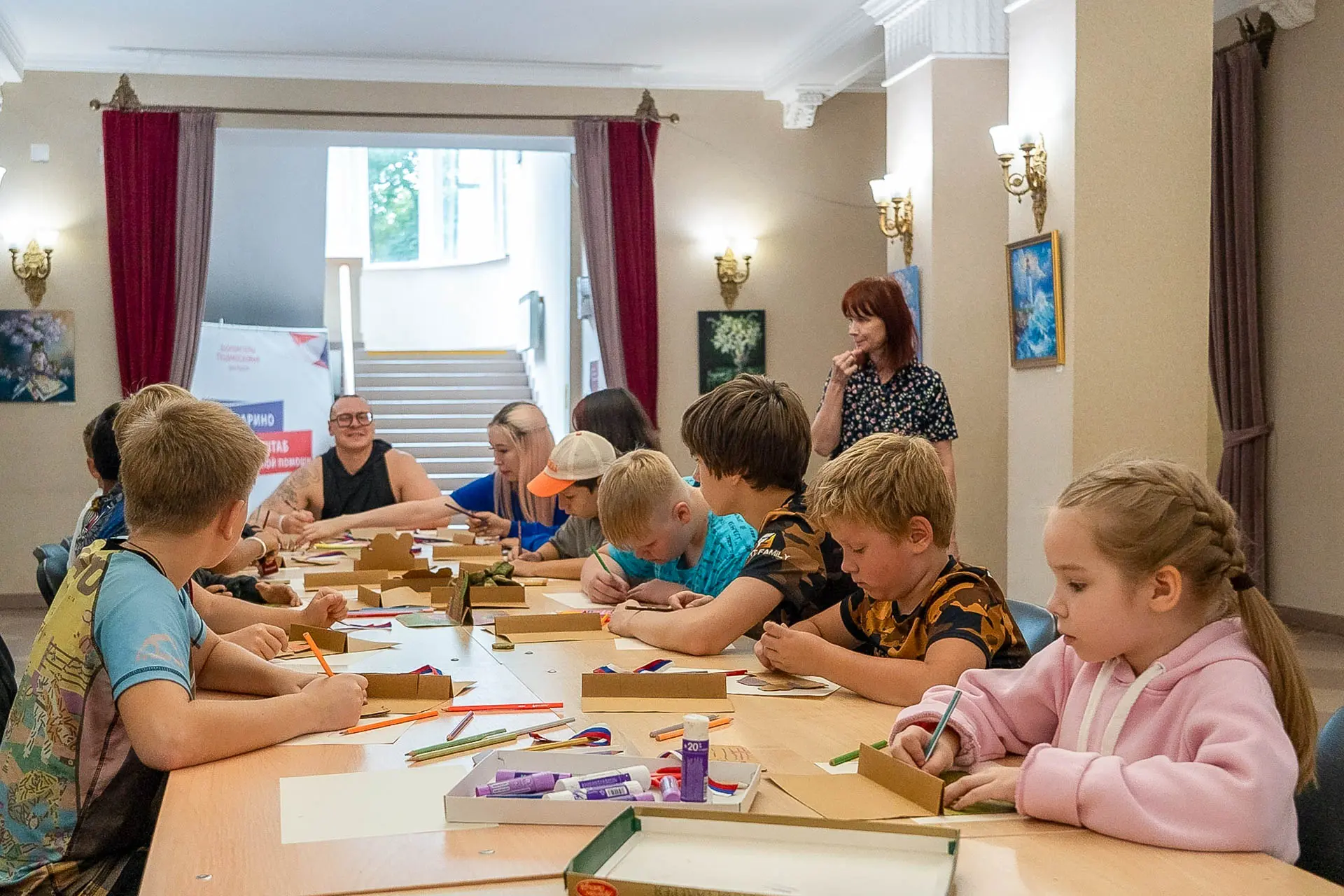 🎨 В нашем «Центре Молодежи» снова пахнет творчеством и вдохновением!