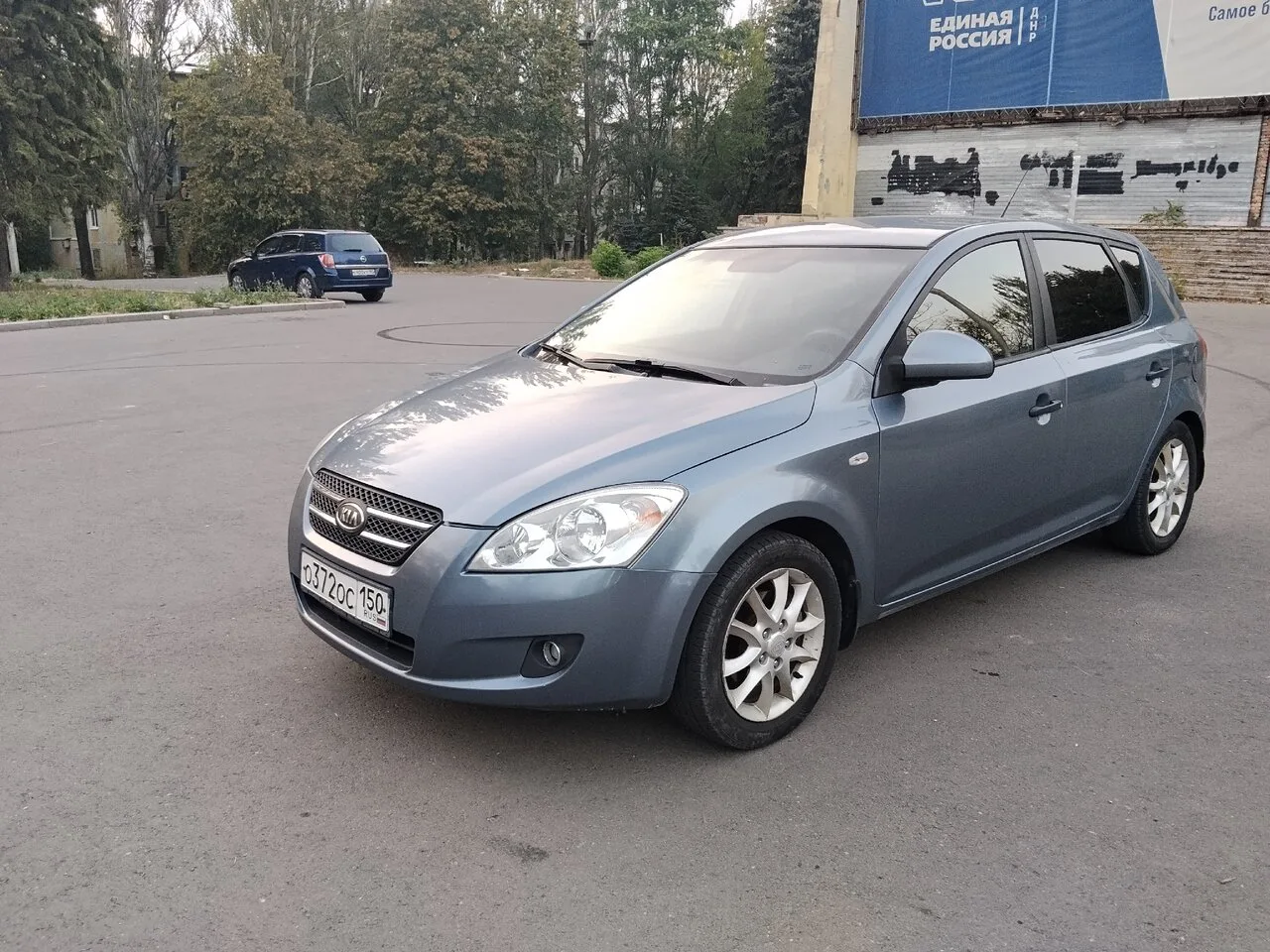 Продам Kia Ceed 2007г., МКПП, 1.4 бензин, родной пробег 89750км, 2 владельца по факту.