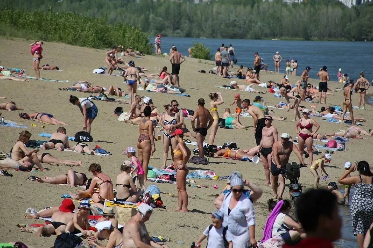☀️ Жаркие выходные ждут жителей Новосибирской области.

Сибиряки снова будут испытывать изнуряющую ж