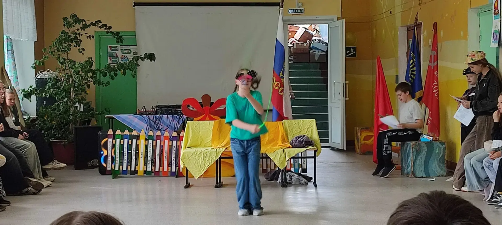 🏕️ День науки в школьном лагере «Великие изобретения и открытия»
В нашем лагере прошёл увлекательны