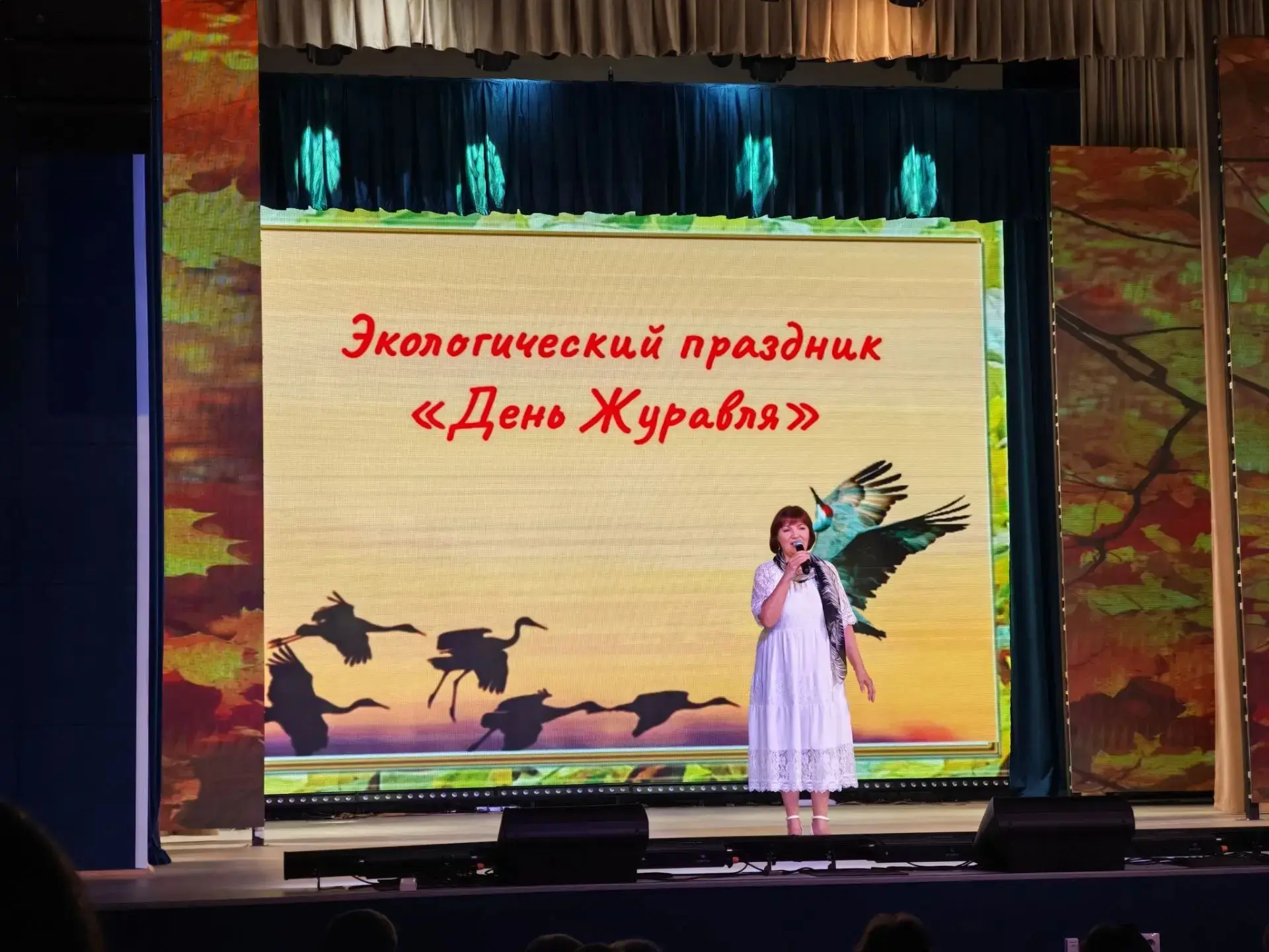 ✨Говорят, что журавли приносят счастье, и это правда.