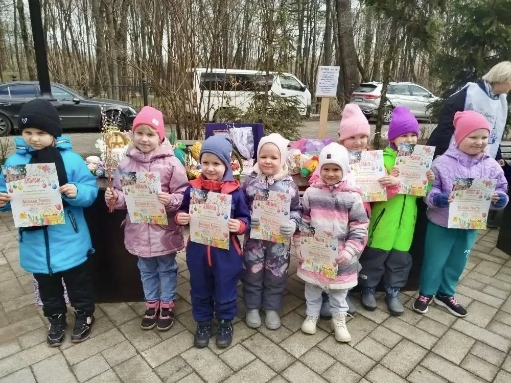 🌸 Пасхальная радость — в делах и в сердцах  В минувшее воскресенье на территории храма Покрова Богор