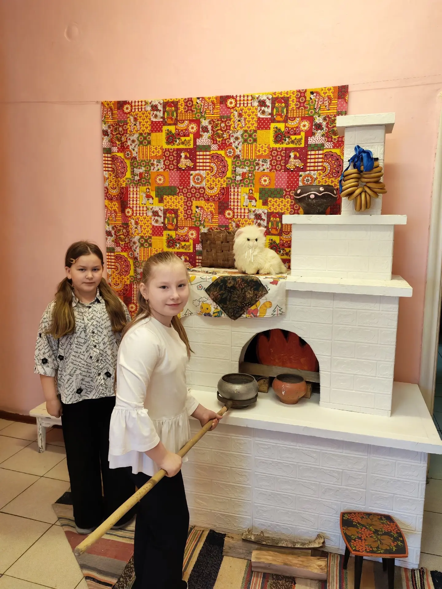 #Школа22 #НародыРоссии #Фотозона  🎎🪆Как погрузить школьников в историю народов России  Организация ф