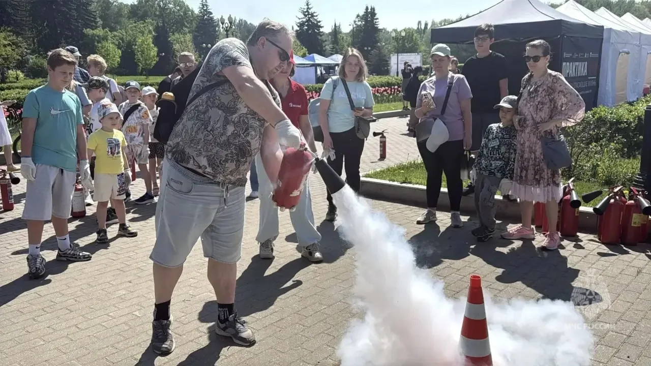 🟠Мастер-классы безопасности для жителей и гостей столицы    В Восточном округе Москвы на территории 