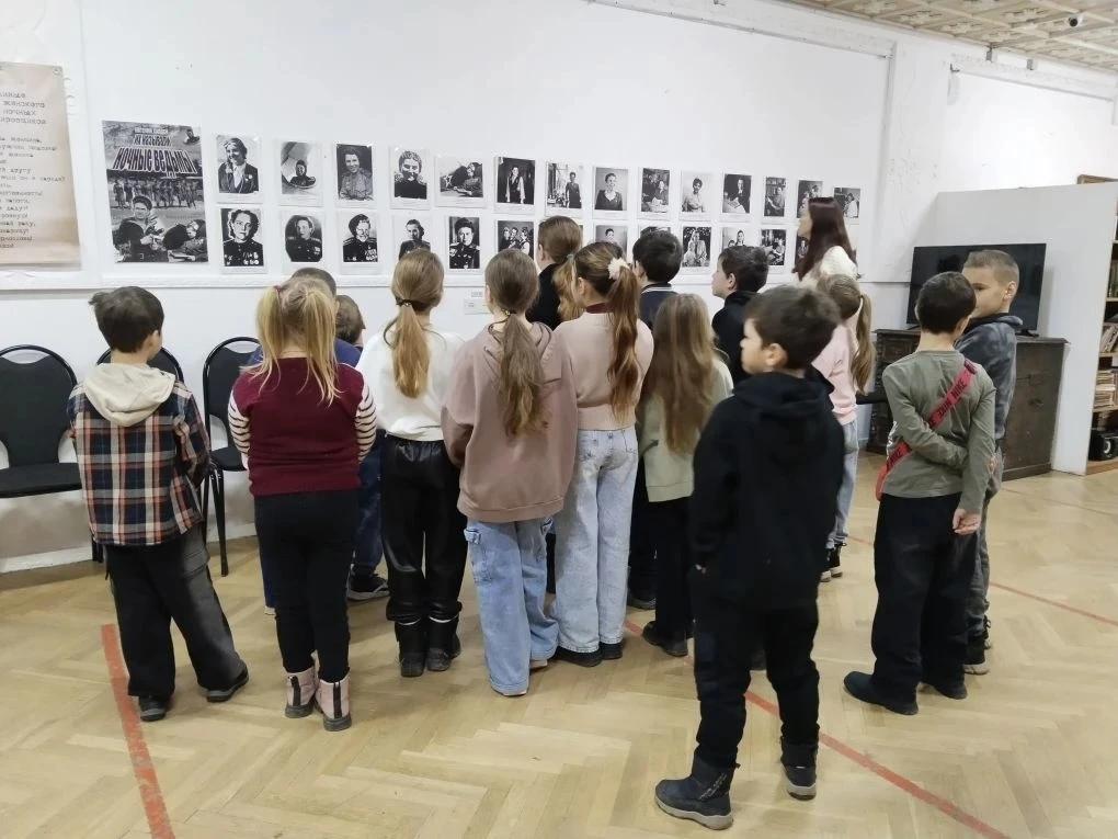#СЕТЕВОЕВЗАИМОДЕЙСТВИЕ Ученики 2 «А» класса активно проводят время в рамках месячника военно-патриот