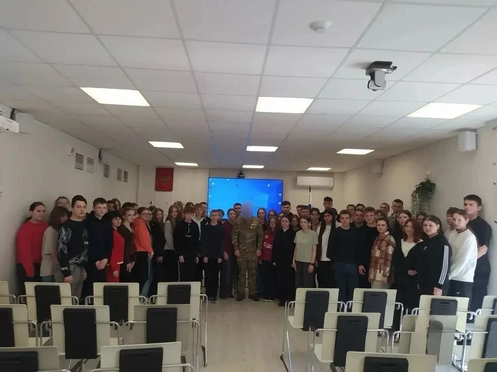 31 марта в МБОУ СОШ с. Тербуны прошла встреча  воспитанников лагеря труда и отдыха "Энергия будущего