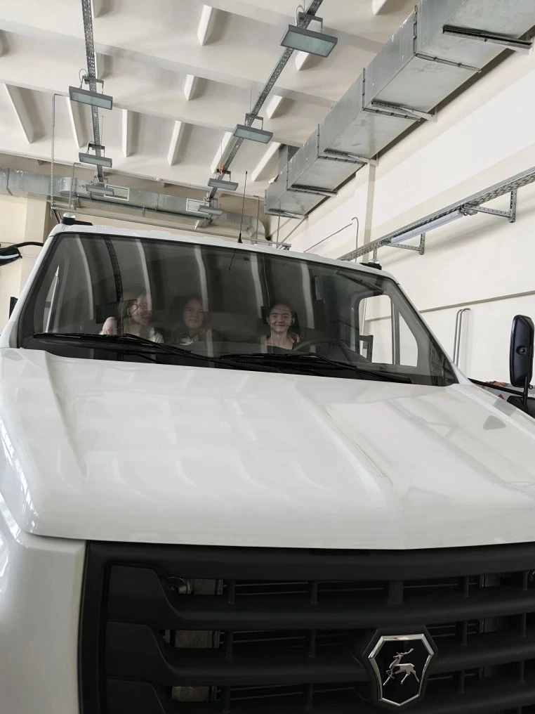 17 марта девятиклассники нашей школы посетили Автомобильно-дорожный колледж в Бронницах.   Мероприят