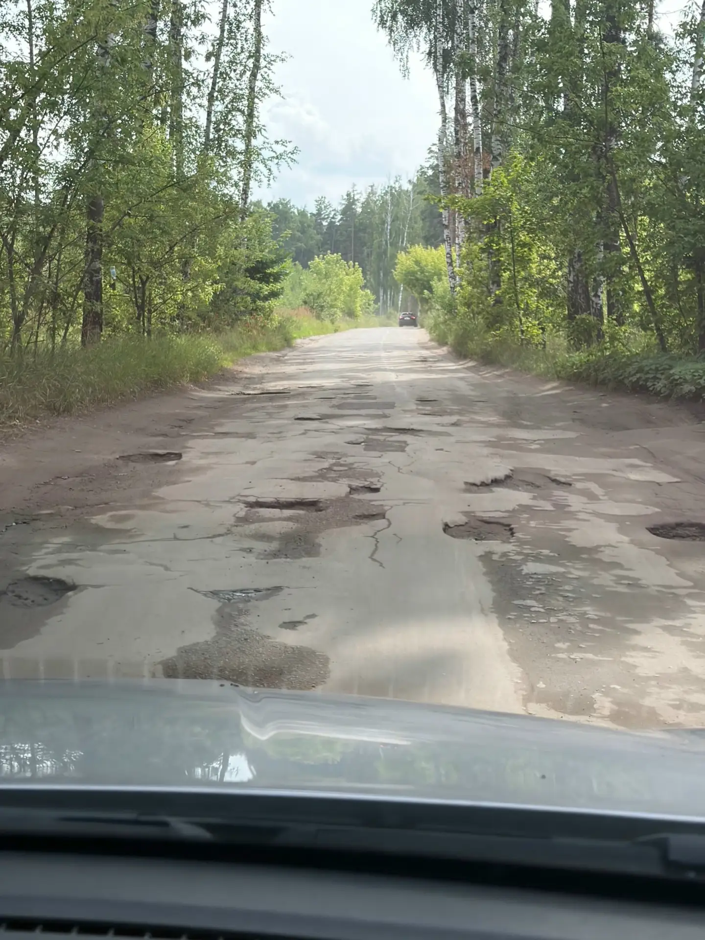 ⚡ Дорога к СНТ «Металлург-3» в Липецке превратилась в полосу выживания

Два километра здесь приходит