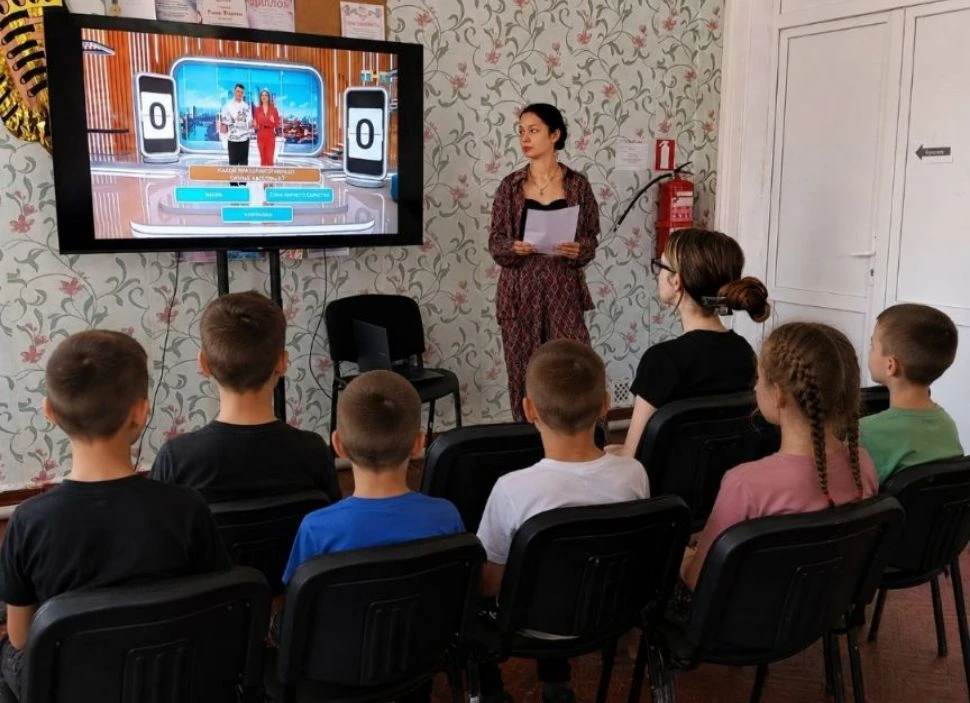 🎬 «Стоп-кадр! Что это за фильм?»