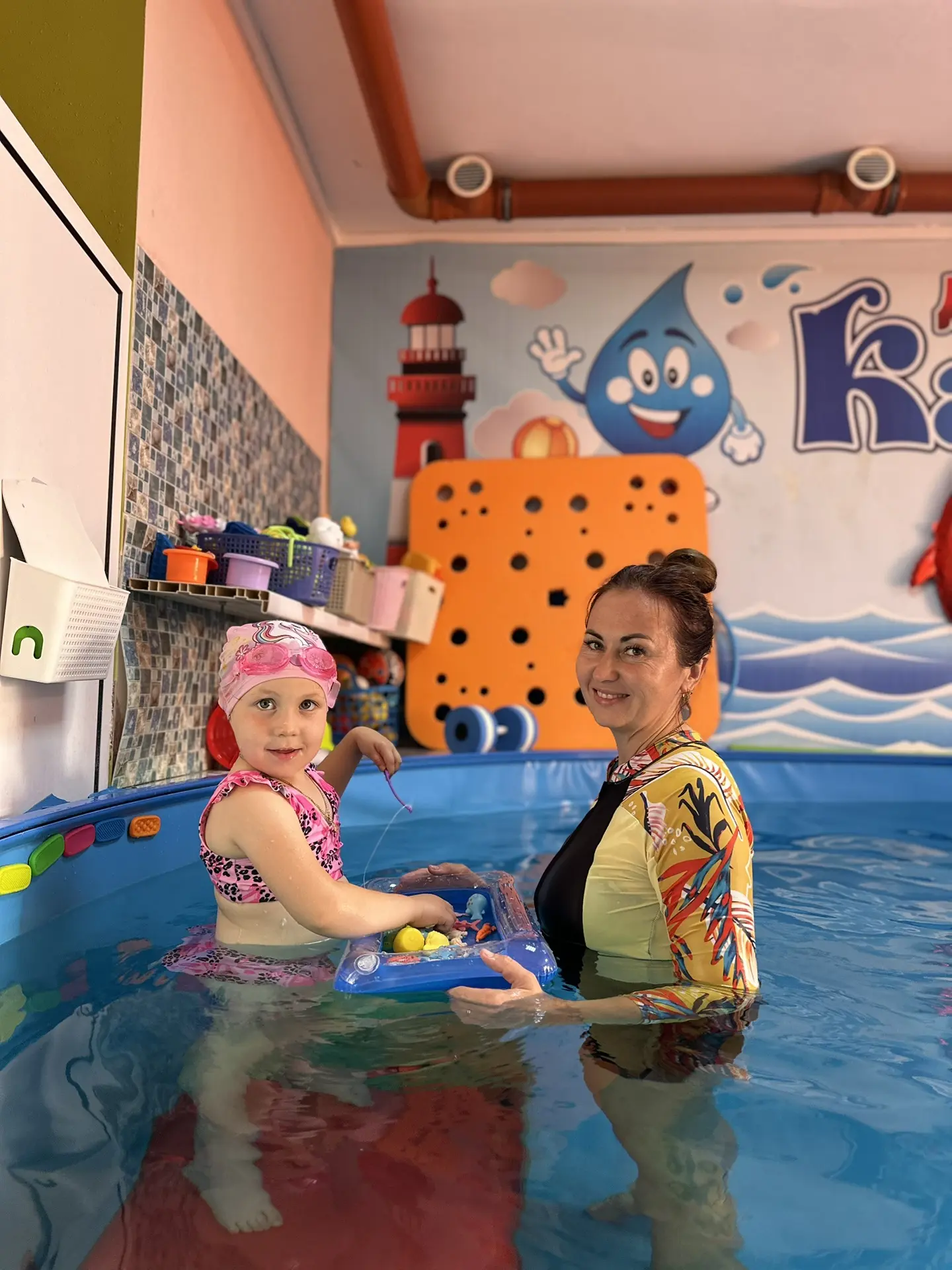 🏊‍♂️ Как плавание помогает гиперактивным детям?