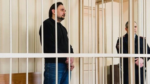 Суд отправил челябинского блогера в колонию на 3 года за вымогательство
