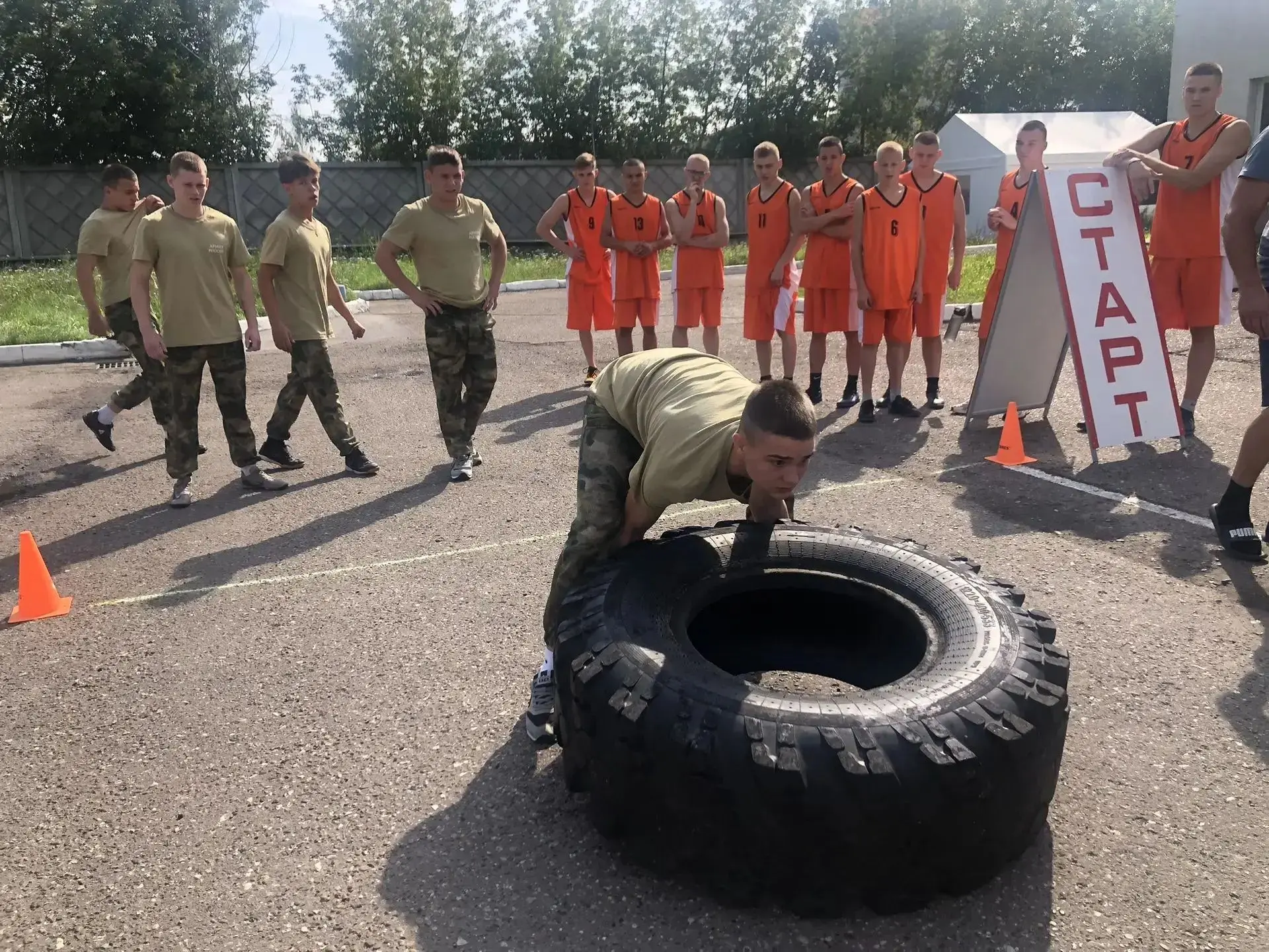 Третий день IV Всероссийских военно-полевых сборов: испытание на прочность и школа кома...