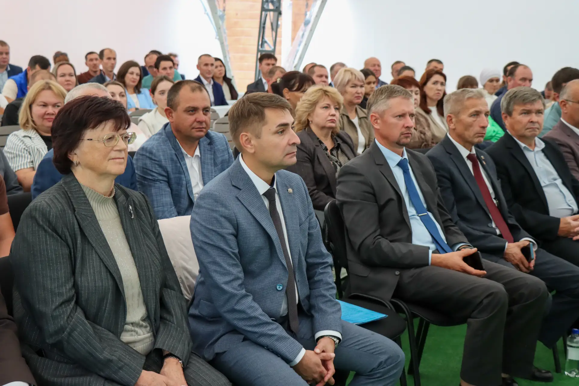 🌾 Ежегодный республиканский «Слёт фермеров» в «Сурских зорях»