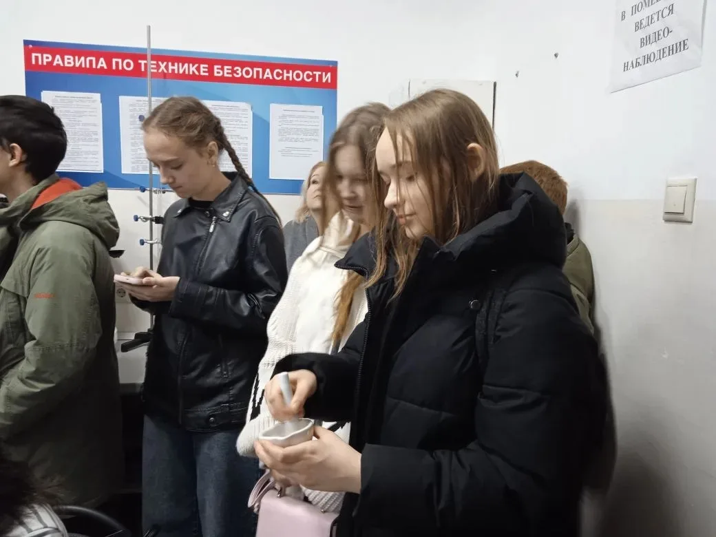 9 Б посетил профинформационное мероприятие "День открытых дверей" в техникуме  "Бизнес и право".