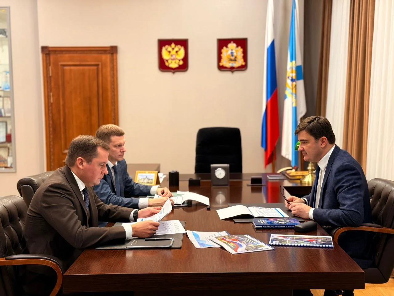 Поздравляю Михаила Викторовича Данилова с назначением на должность ректора Северного (А...