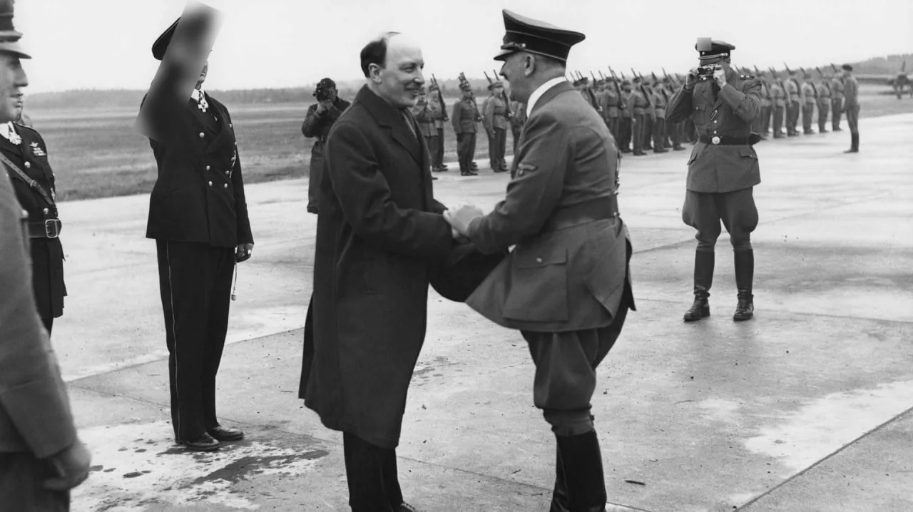 1 октября 1940 года потерпевшая поражение в Зимней войне Финляндия заключила с нацистск...