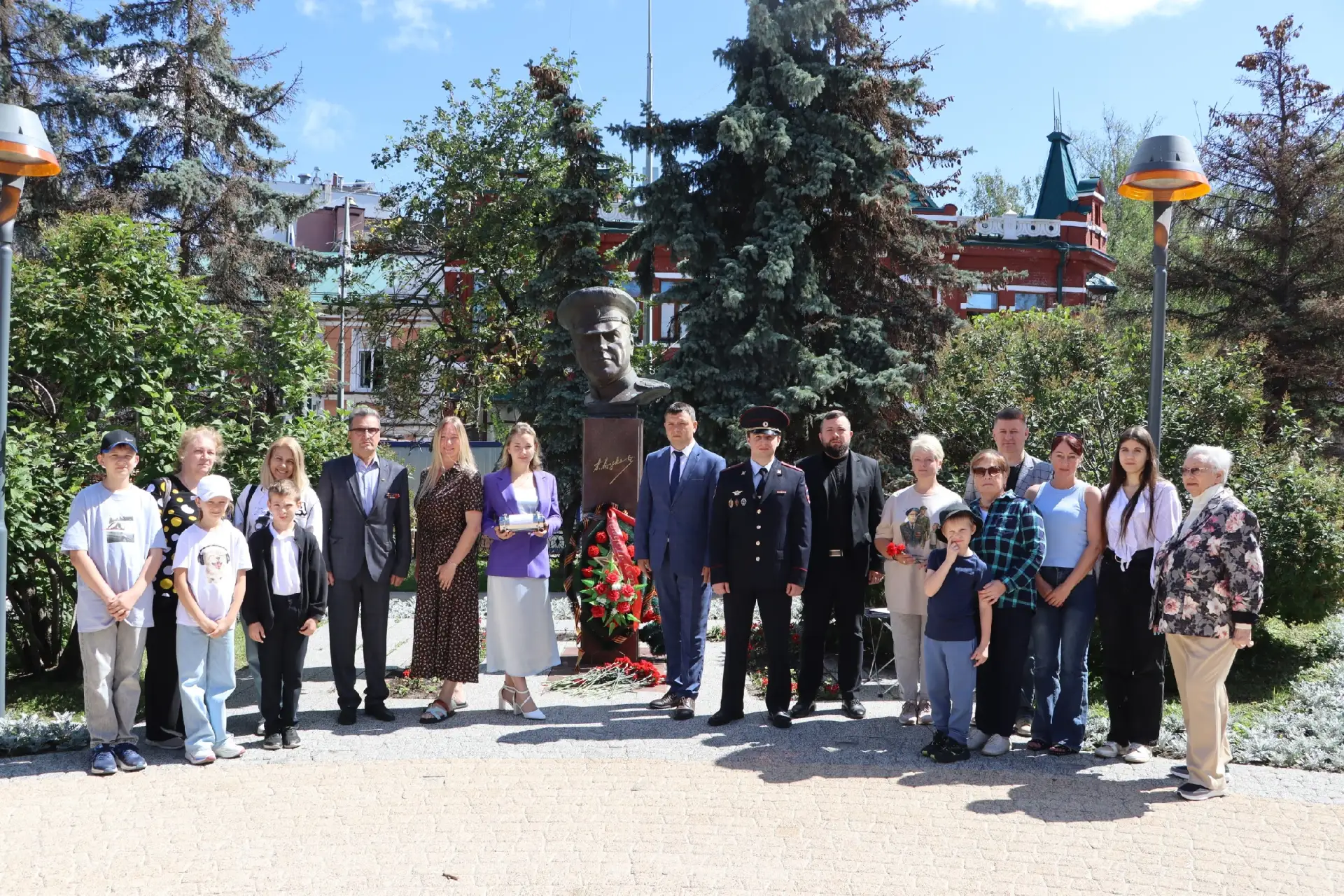 В День памяти и скорби в Нижнем Новгороде состоялась торжественная церемония «Послание потомкам»

22