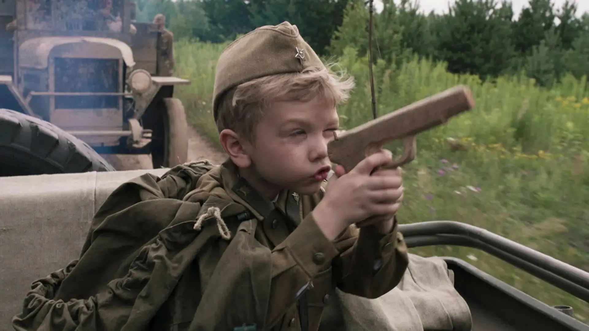 🎬 В преддверии Дня Победы КИНОГОРНИЦА встретила учащихся 5-х классов🎬  🕊️Пятиклассники погрузились в