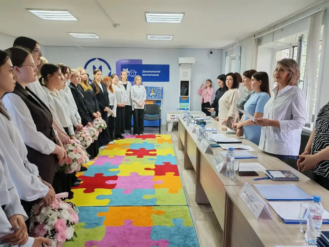 🌸 Маленькие шаги в большую профессию: группа ДО-422 защитила дипломы!

Прошла защита дипломных прое