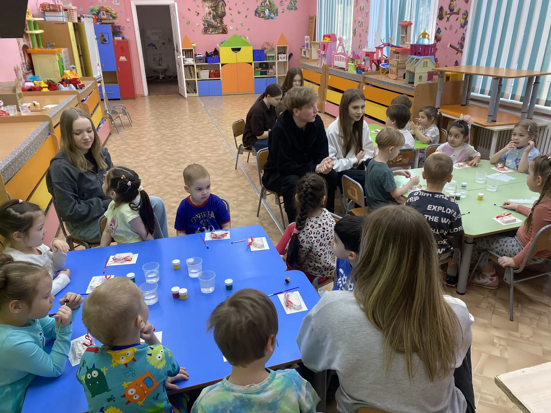 Учащихся педагогического класса 10 класса сегодня снова встречали маленькие воспитанники  МДОУ №3  Н