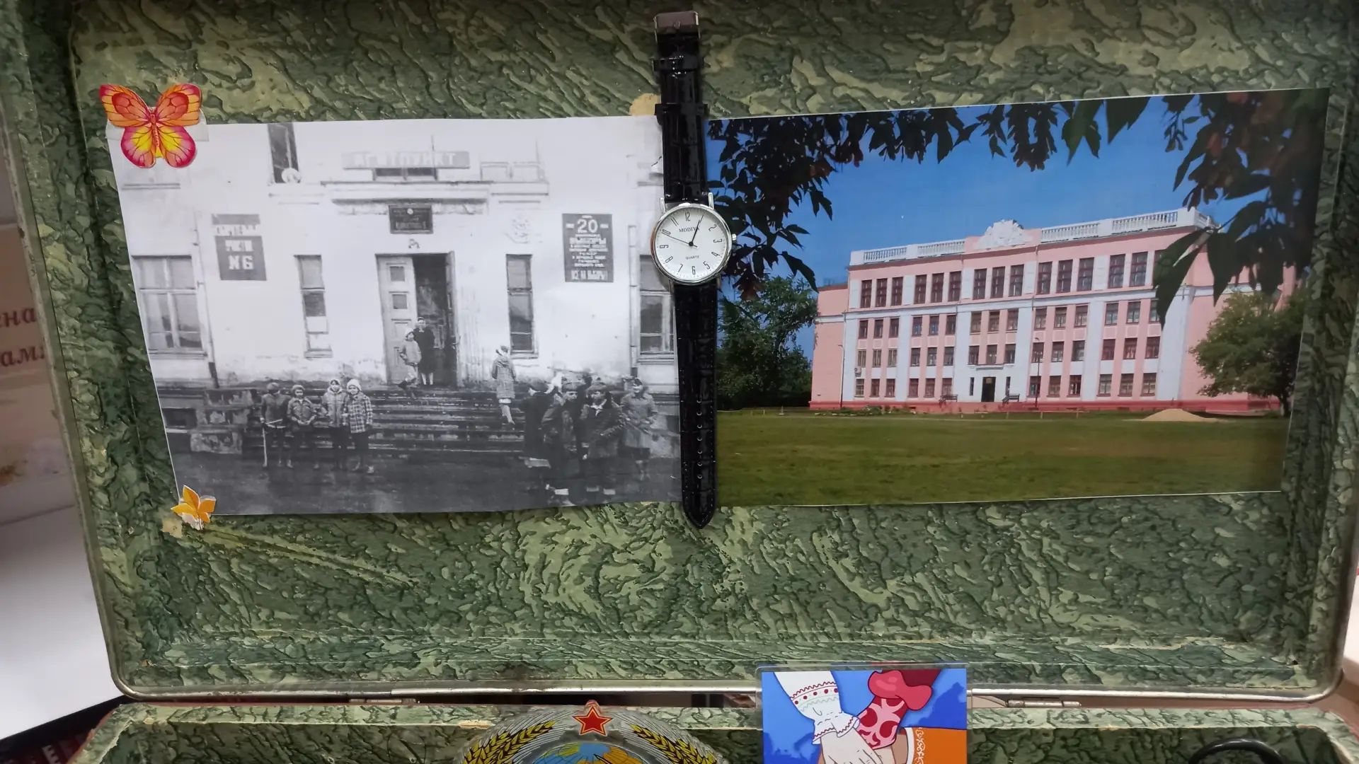 В школьном музейном уголке есть "Чемодан Истории". Экскурсовод- Илья Сейферлинг, ученик 8б класса   