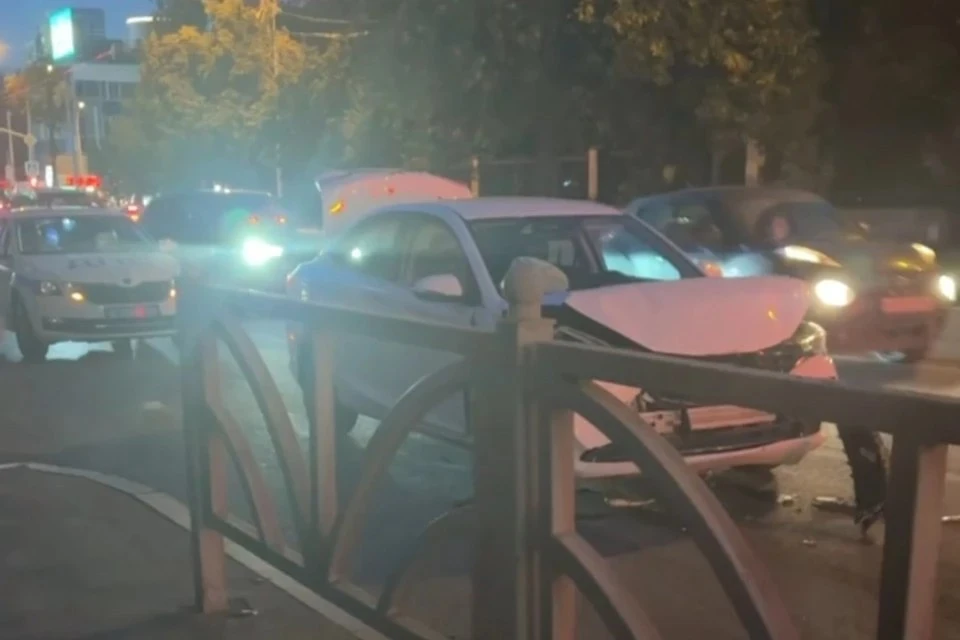 🚗 ДТП в центре Екатеринбурга