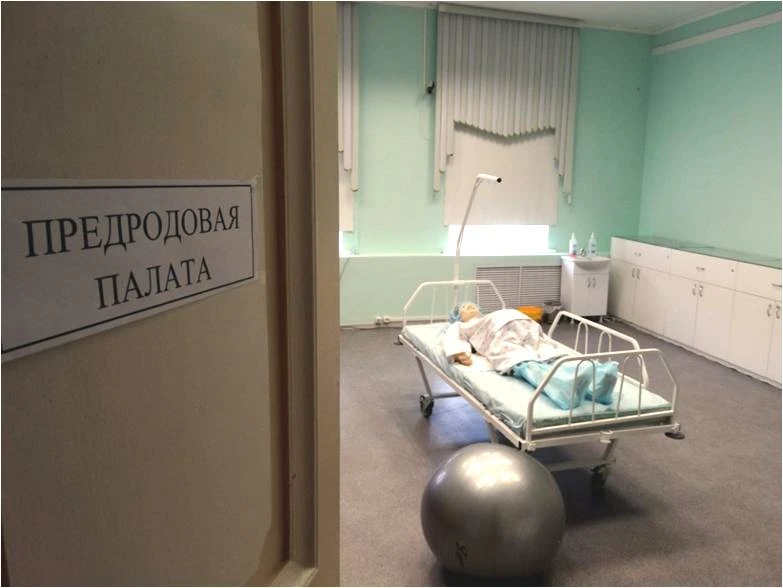 За смерть новорожденной акушер-гинеколог осуждена по статье о причинении смерти по неос...