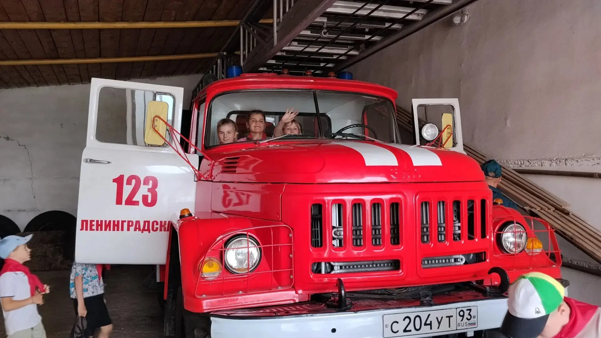 🚒 А мы продолжаем рассказывать, что происходит в нашем лагере!

18 июня выдался по-настоящему «огне